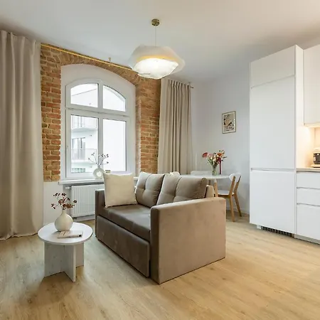 Apartment Fabryczna 19 By Farkas Poznan