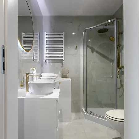 Apartament Fabryczna 19 By Farkas *