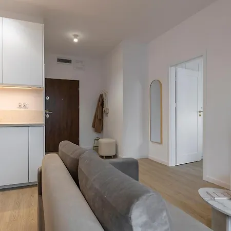 Fabryczna 19 By Farkas 아파트 *