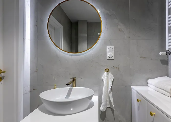 Fabryczna 19 By Farkas * Poznan